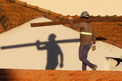 Orçamento de 2027 prevê R$ 133,8 bilhões em investimentos