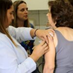 SUS amplia cobertura de vacina Pneumo 20 para maiores de 85 anos