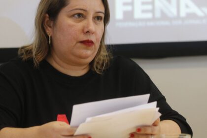 "Tiktokização" e crise sufocam propostas de campanha, diz Fenaj