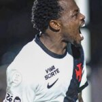 Vasco e Palmeiras avançam e se enfrentam na semi da Copa do Brasil