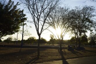 Calor e chuva persistem em grande parte do país