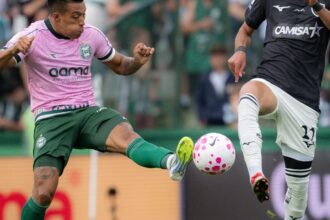 Coritiba e Botafogo empatam e mantêm jejum de vitórias no Brasileirão