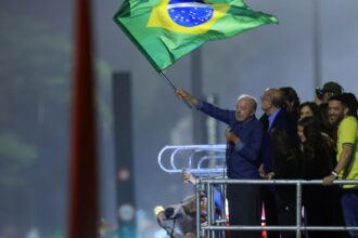 Líderes estrangeiros reconhecem vitória e parabenizam Lula