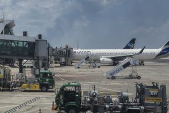 Petrobras reajusta preço médio do querosene de aviação em 11,76%