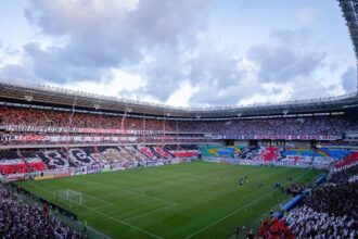Santa Cruz empata com Maringá e voltará à Série B após 10 anos